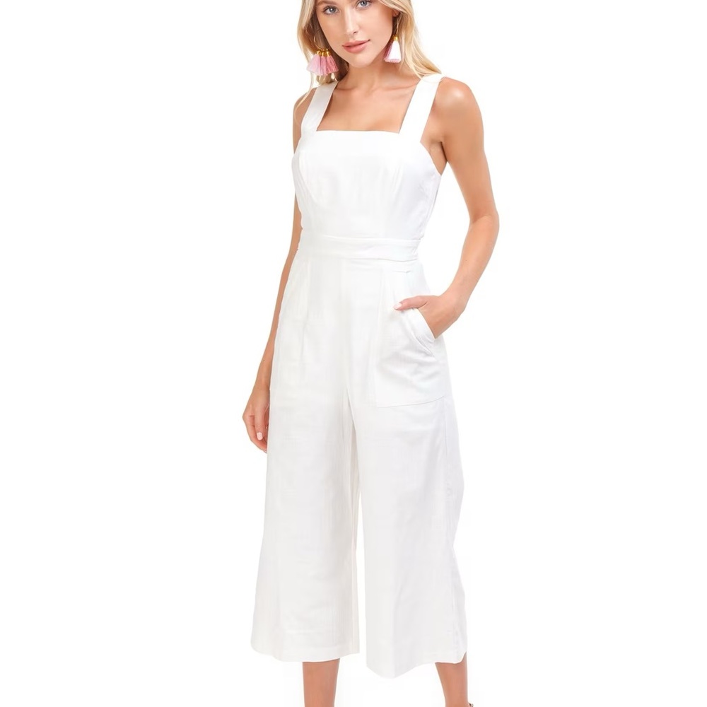 ASTR White Jumpsuit - NWOT